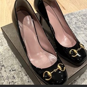 Gucci Black patent leather heels